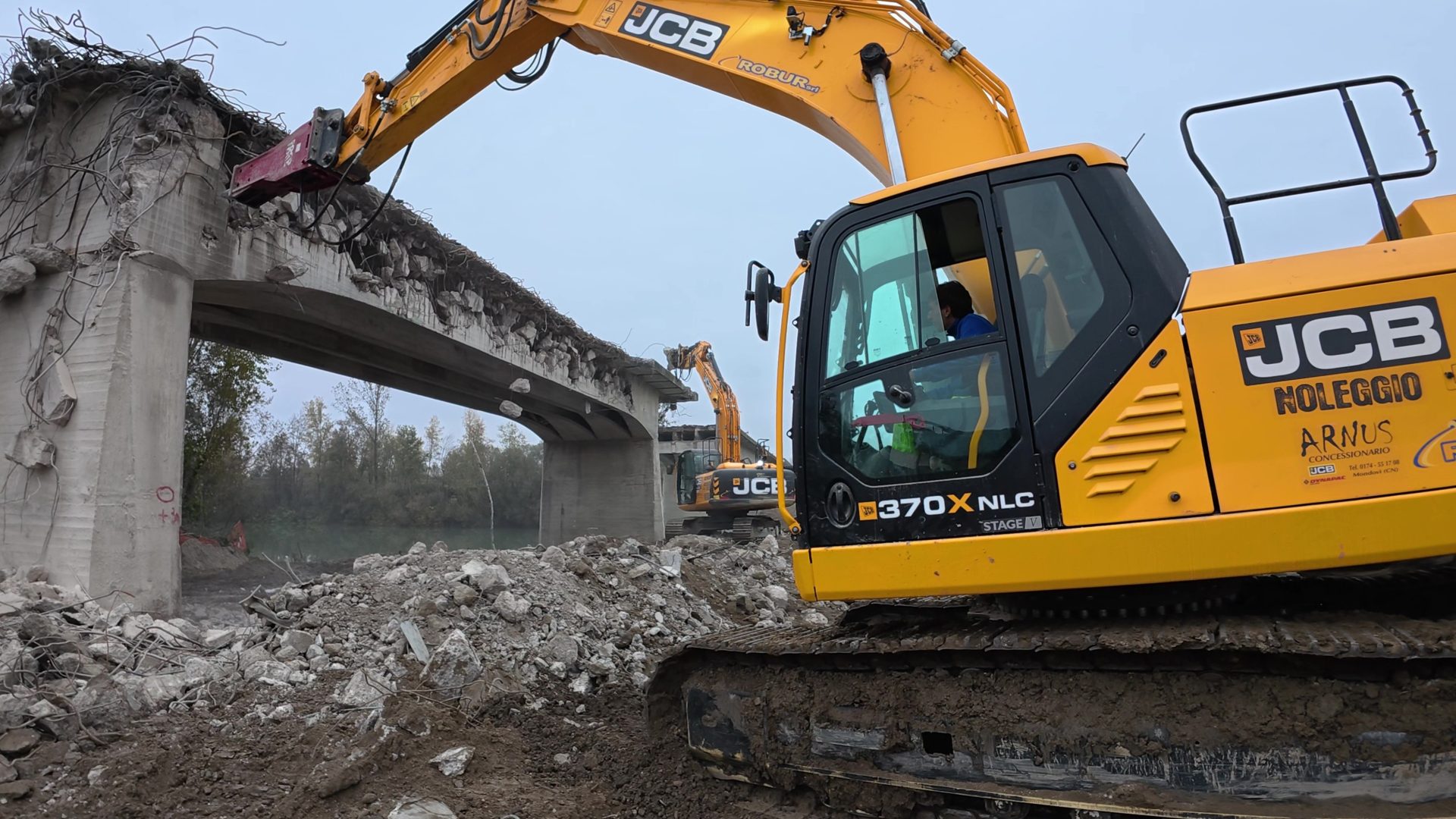 JCB ha una gamma di macchine che oggi copre un target elevato
