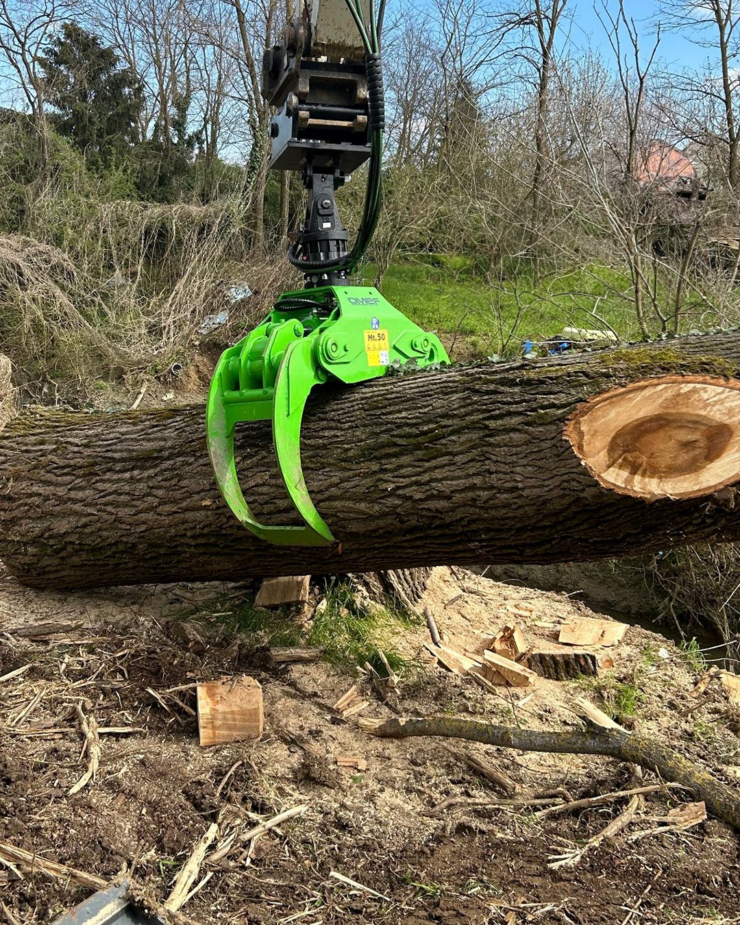 L'azienda cura in modo particolare anche attrezzature considerate più semplici come le pinze