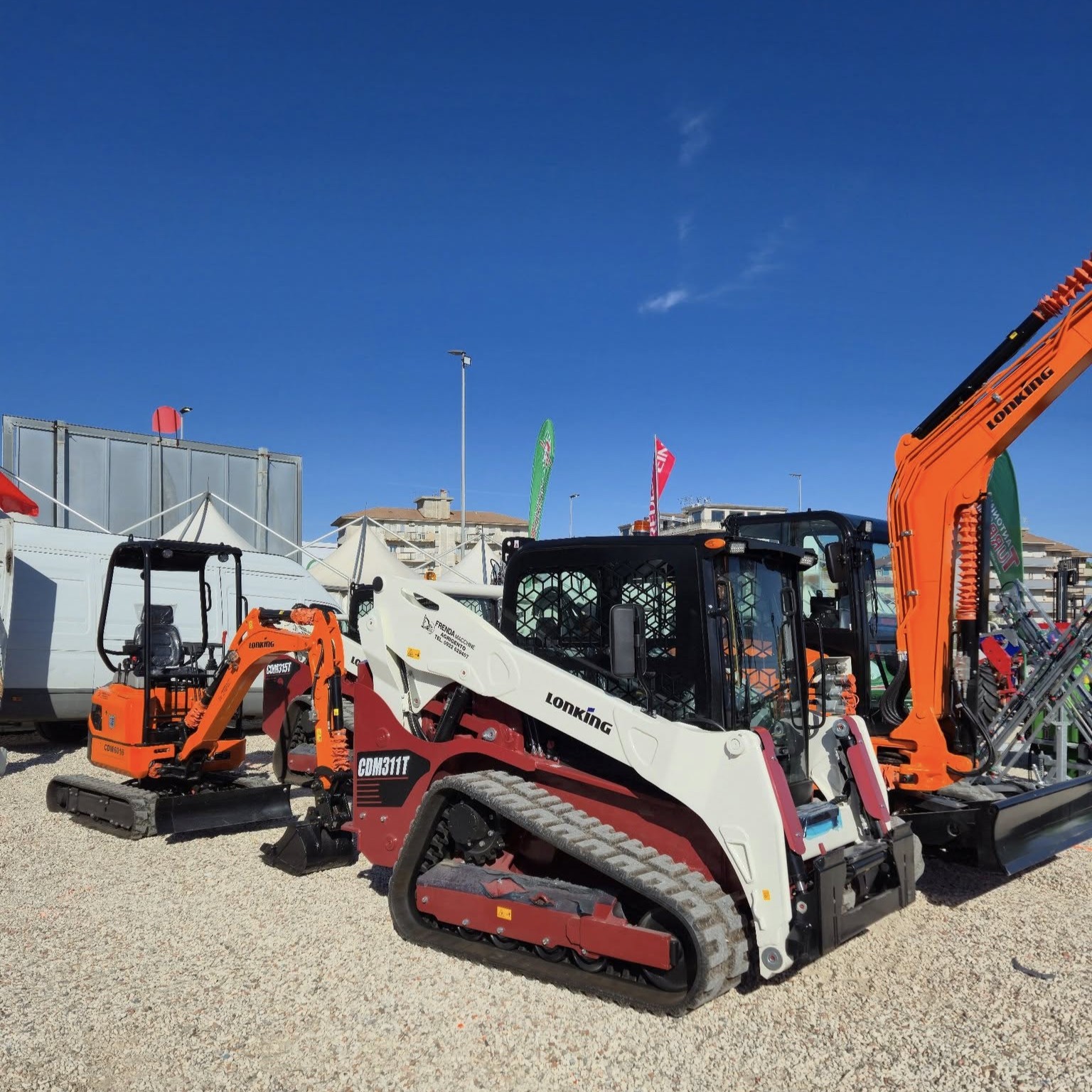 Lonking ha una gamma di macchine adatta al mercato italiano