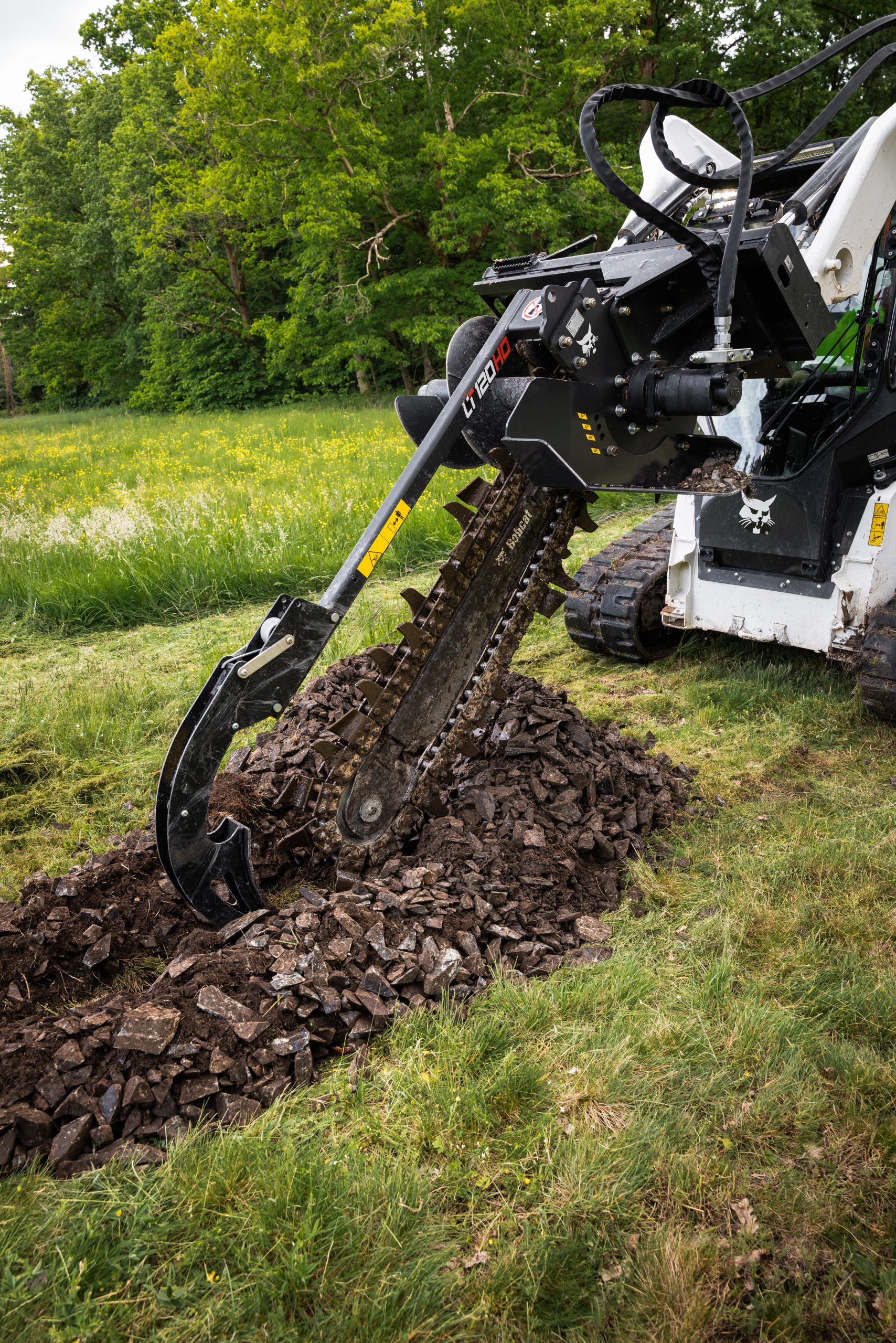 Il costruttore ha ottimizzato le sue scavacanali con diversi accorgimenti