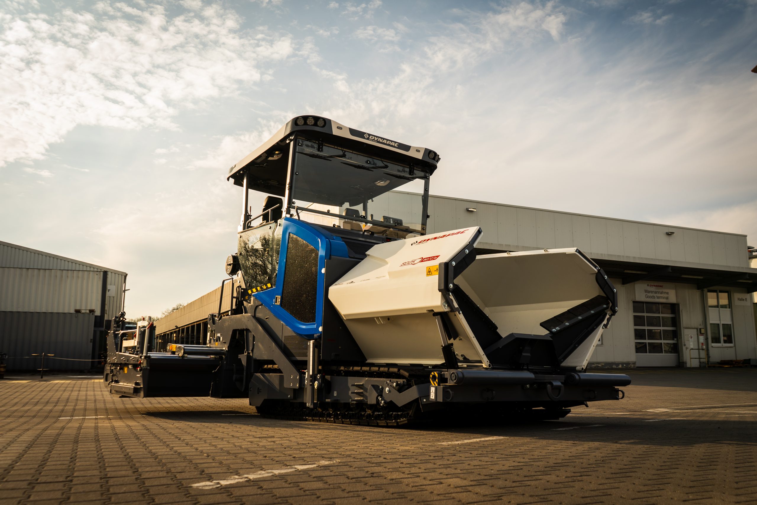 DYNAPAC è un costruttore che sta puntando ad elevati livelli tecnologici