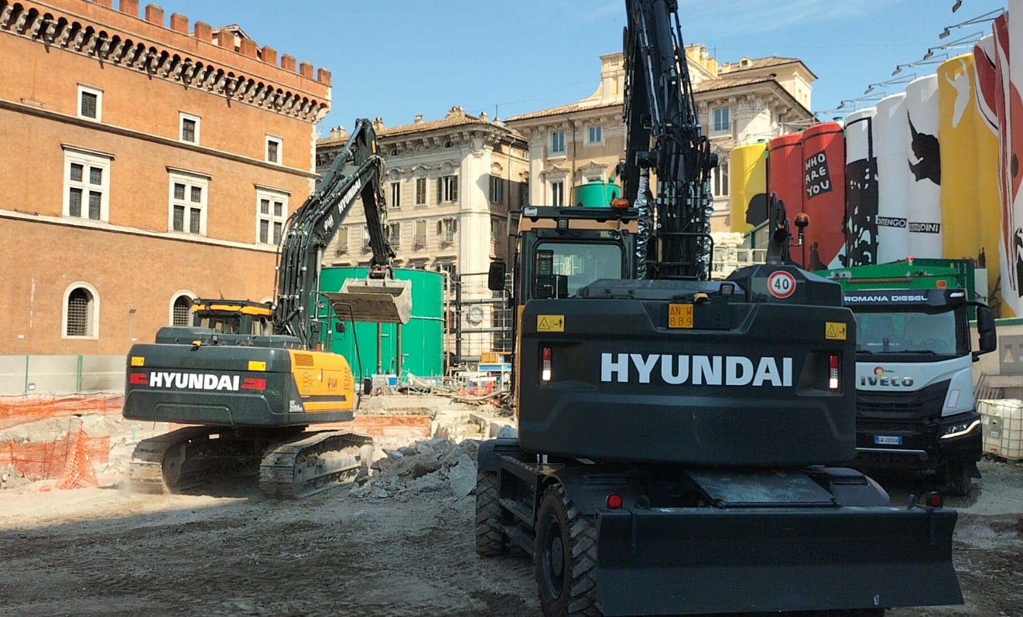 Il gommato è un escavatore agile e snello