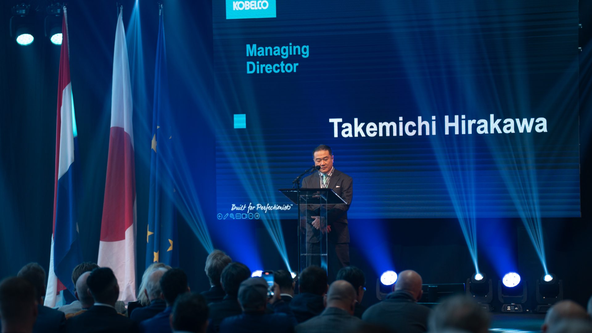 Kobelco ha inaugurato la nuova sede di Lelystadt con Takemichi Hirakawa