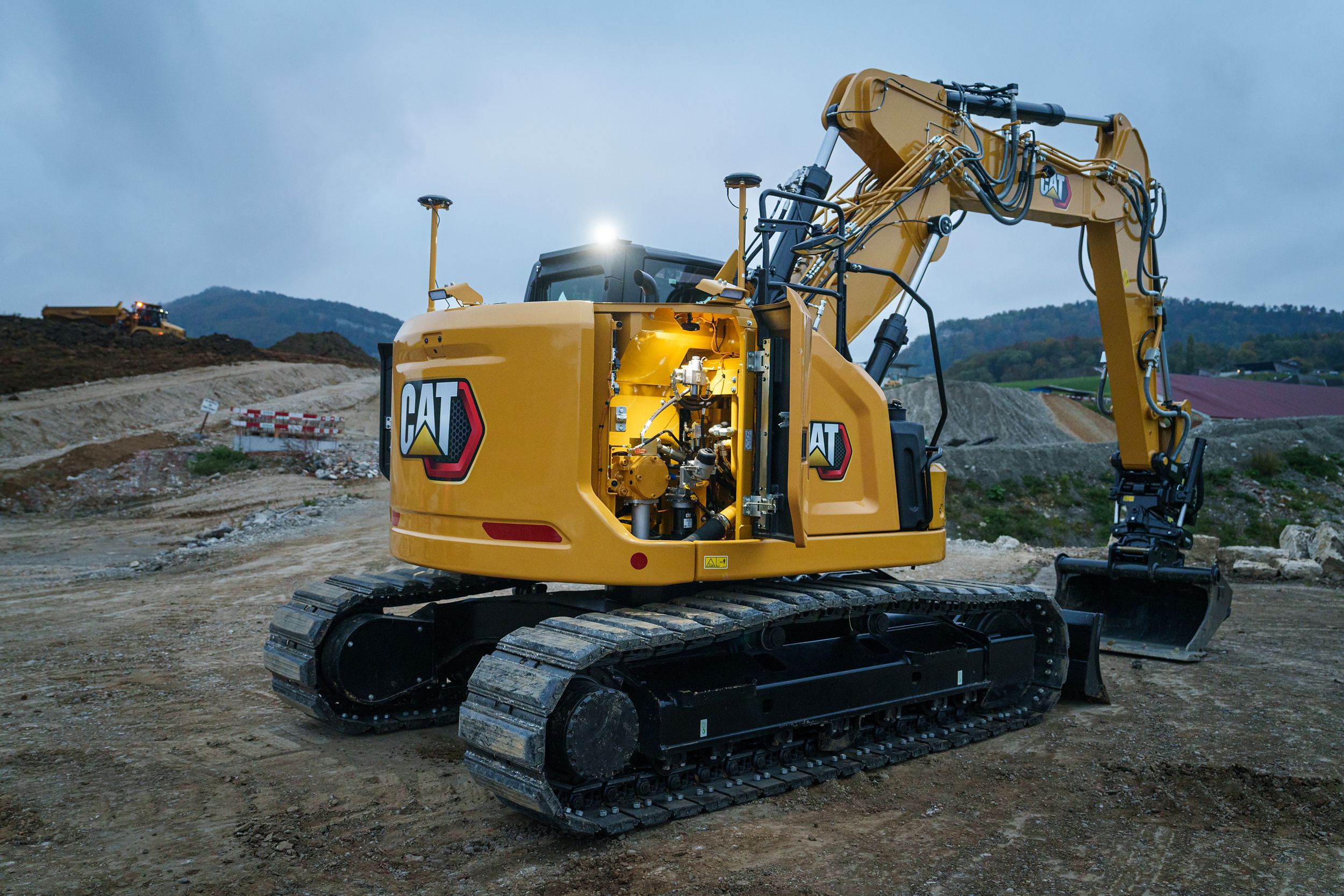 Caterpillar punta sul 319 vista la sua posizione quasi unica nella classe delle 20 tonnellate dei compac-radius
