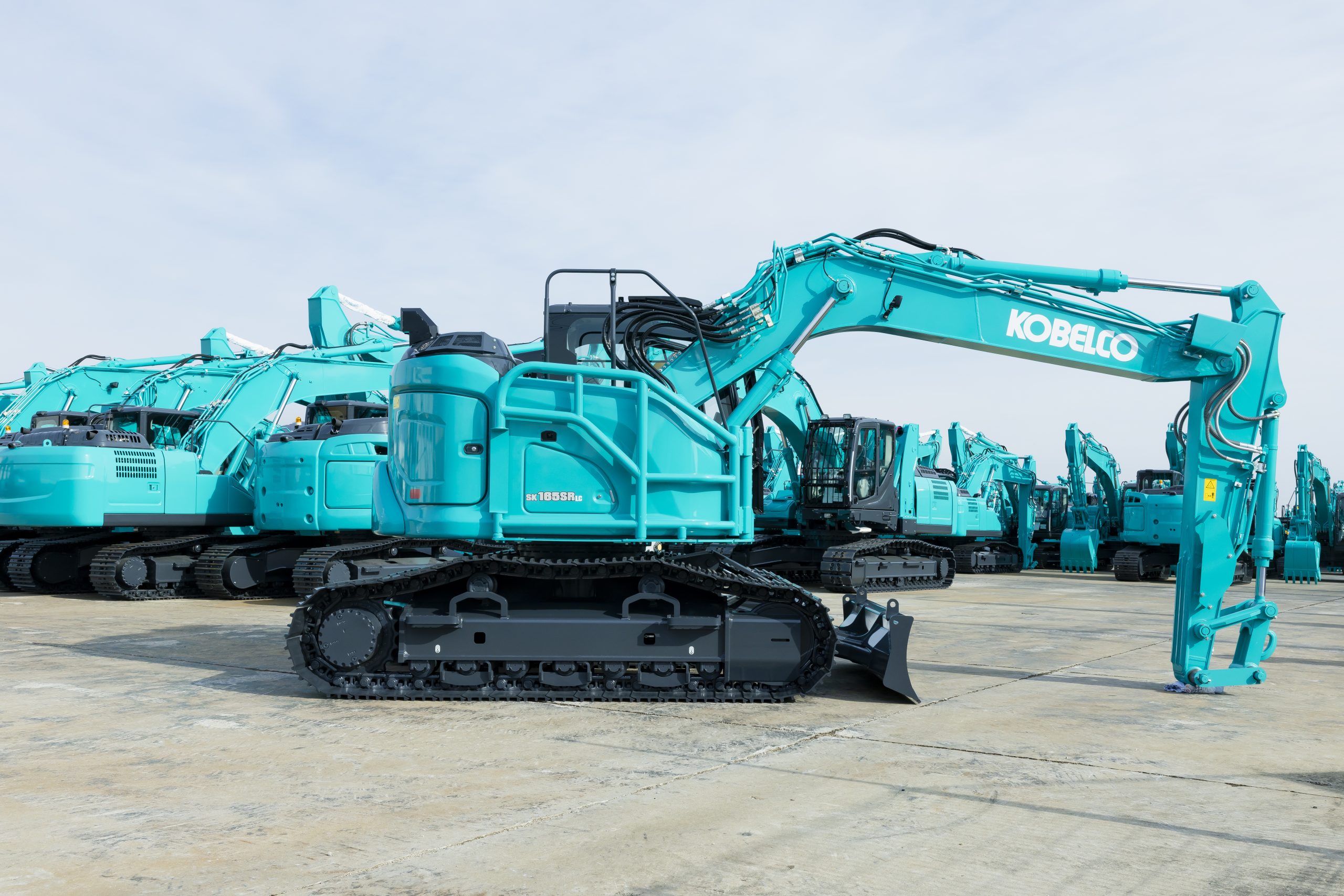 KOBELCO si presenta a Samoter con una gamma di macchine speciali ma prodotte in serie