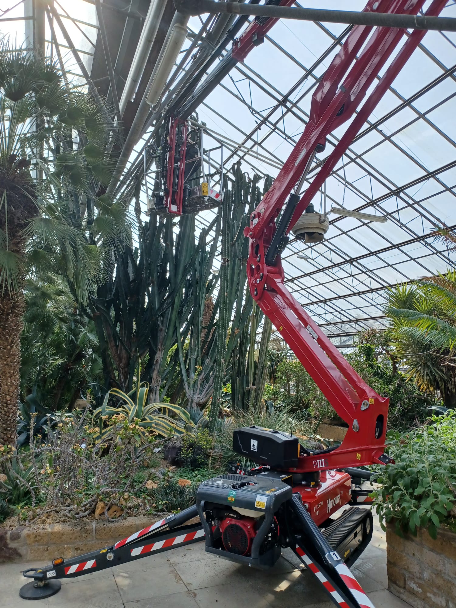 HINOWA ha consentito di avere opzioni di manovra ottimali