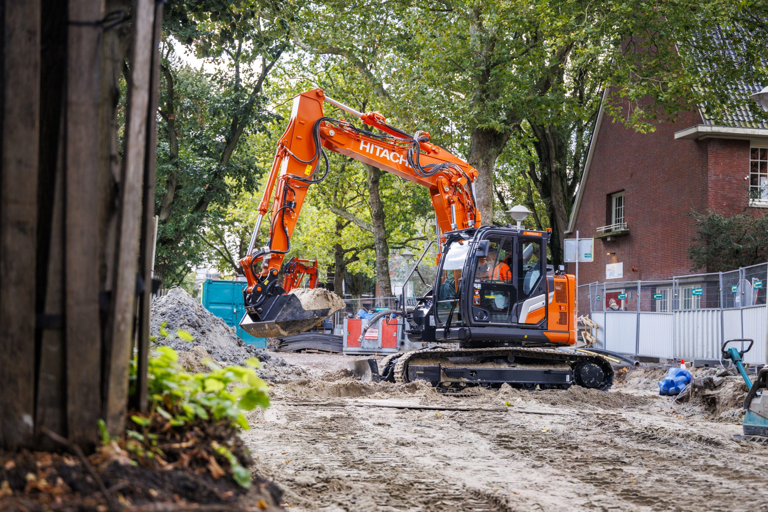 Hitachi si presenta a Samoter anche con il suo best-seller ZX135USB-7 