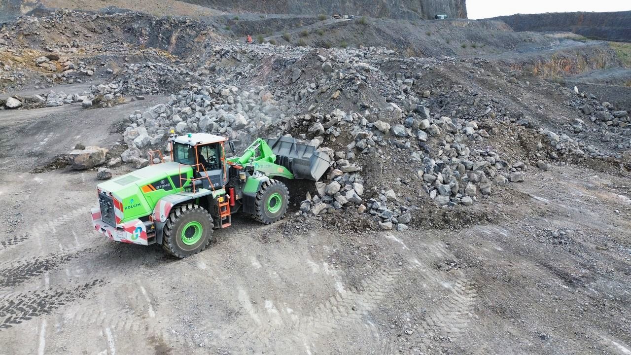 Holcim ha provato le macchine del costruttore per un anno prima di introdurle nel suo parco mezzi