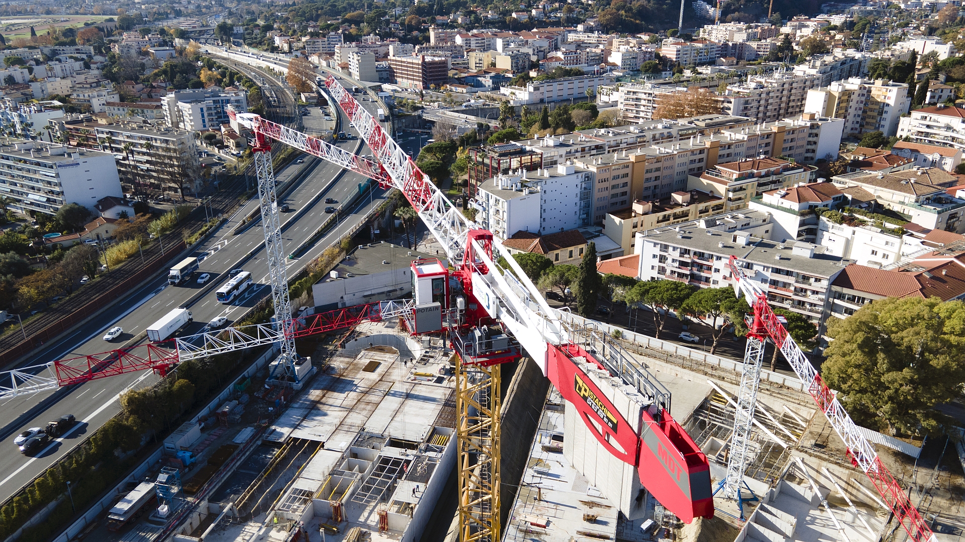 L'azienda POTAIN offre funzionalità a 360 gradi, riuscendo a gestire progetti più complessi e offrendo alti requisiti tecnici.