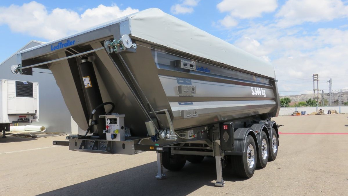 La gamma K-Light di Lecitrailer ha una tara di soli 5.500 kg.