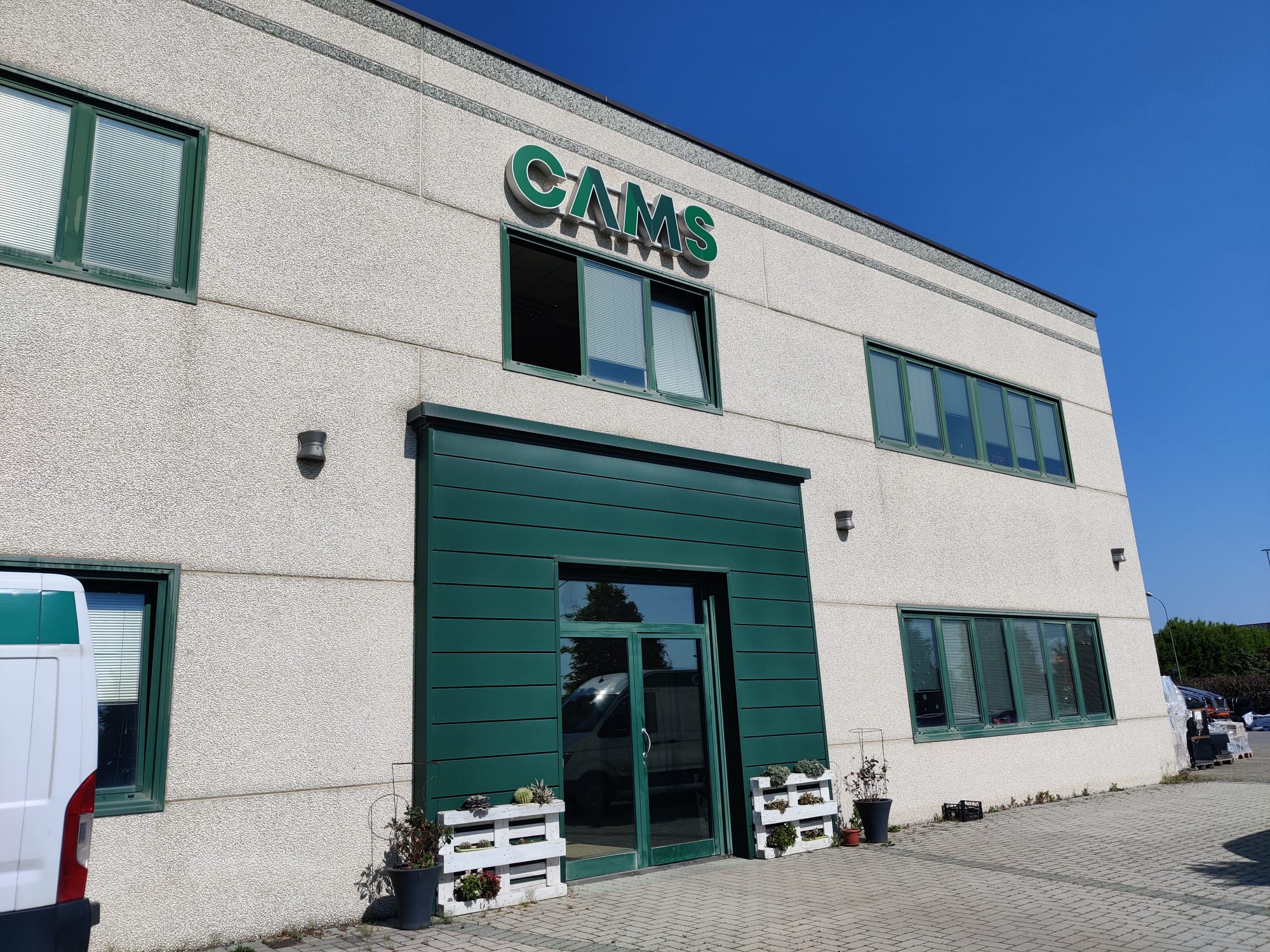 La sede di CAMS a Castel San Pietro Terme.