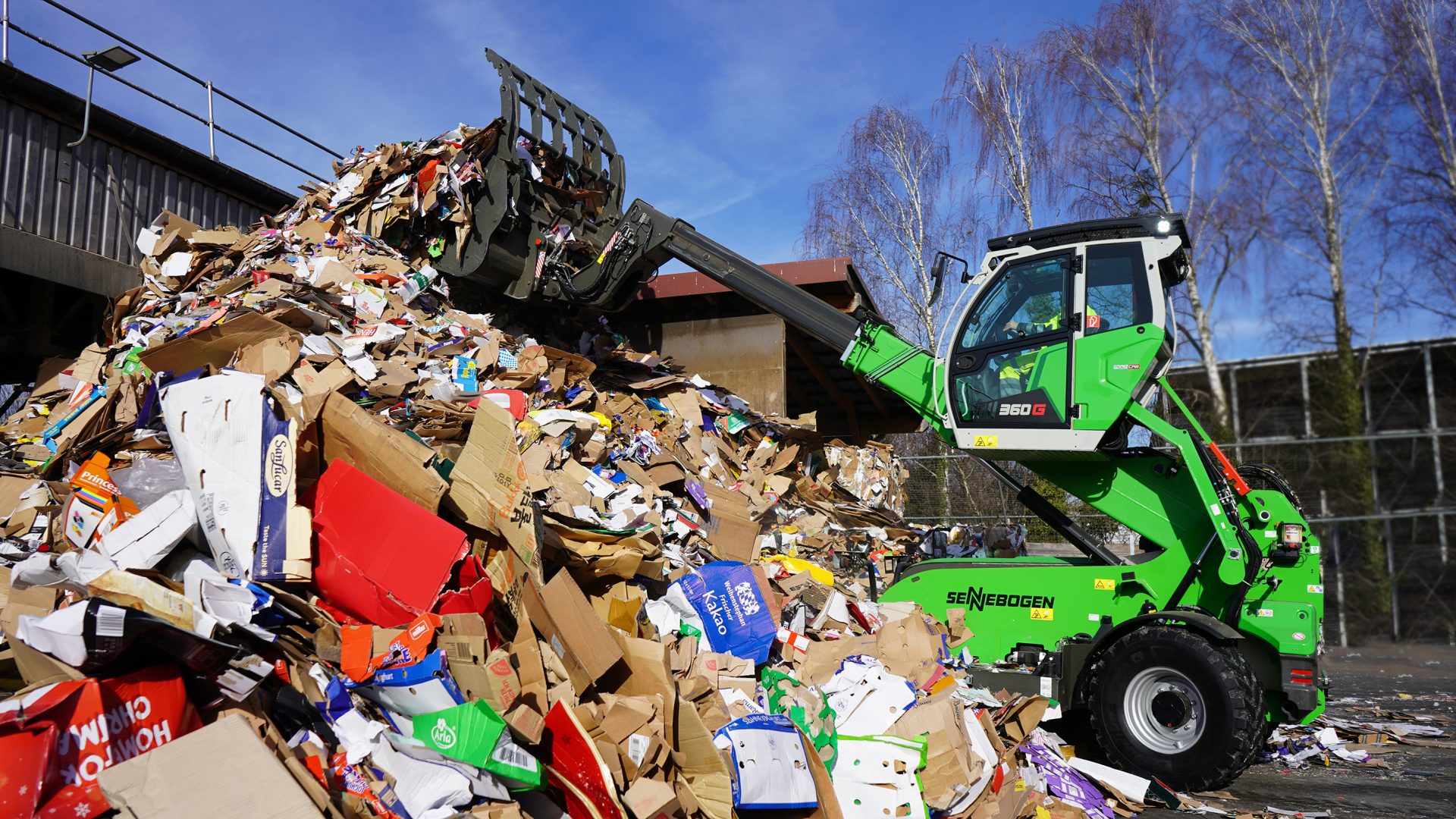 SENNEBOGEN ha fornito un 360G alla Chiemgau Recycling