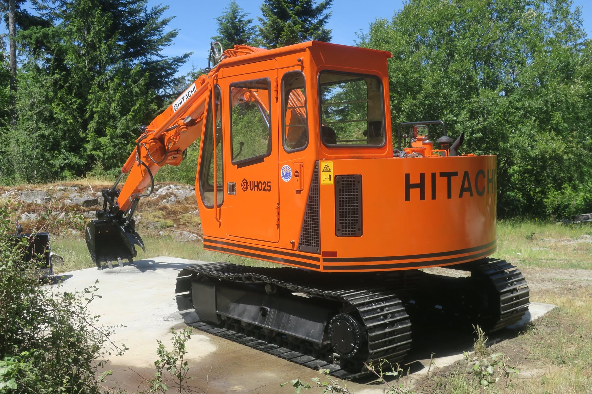 HITACHI passerà a LANDCROS mantenendo intatti i contenuti storici del marchio