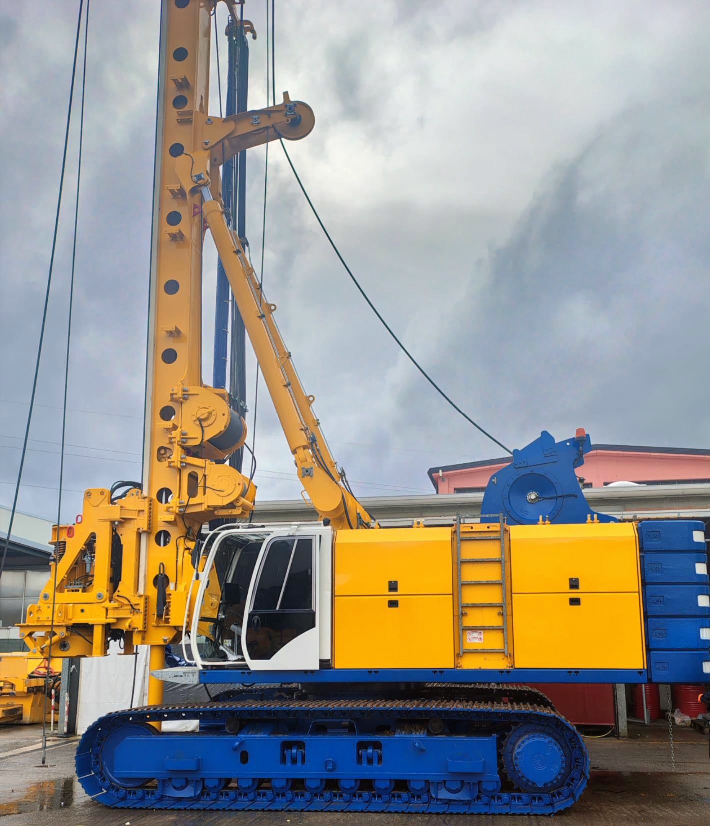 La BAUER BG30 restituita alla sua massima efficienza operativa dopo oltre quattro mesi di lavori di revisione generale presso l'officina di Imola.