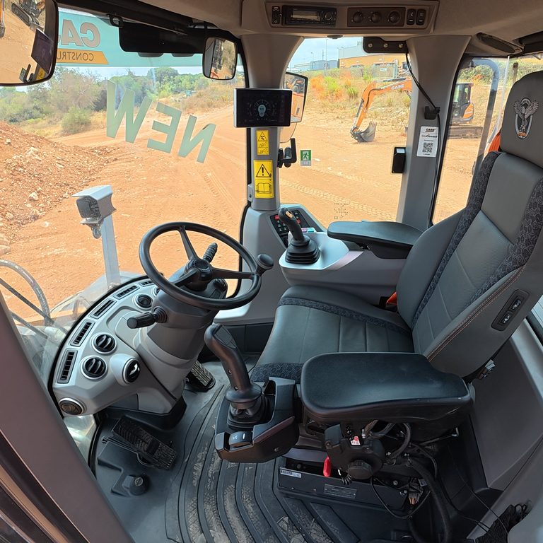 Il comfort di guida della CASE 1021G+ X-Drive è tra i migliori del mercato