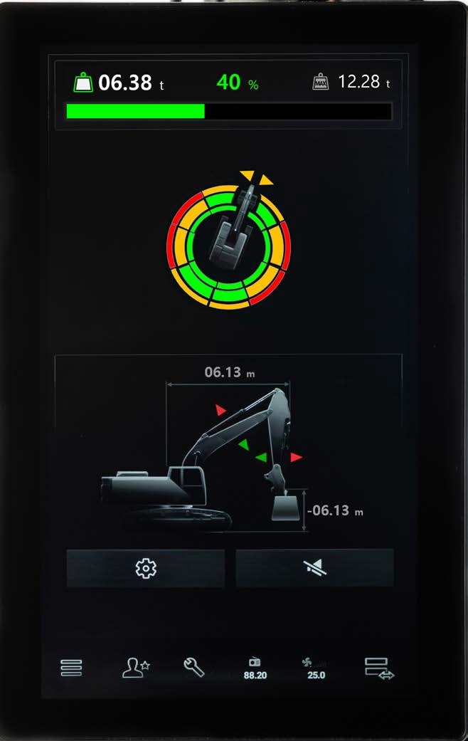 DEVELON propone il suo Advanced Lift Assist come sistema ad oggi unico sul mercato per sollevare pesi in massima sicurezza con gli escavatori idraulici