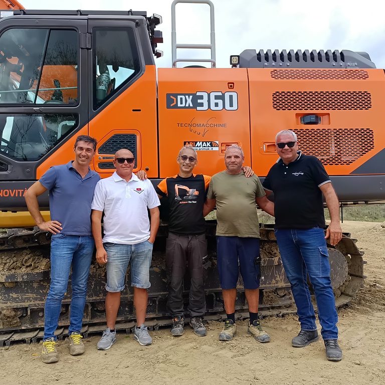 Develon sta crescendo in Toscana grazie a Tecnomacchine e Arimak